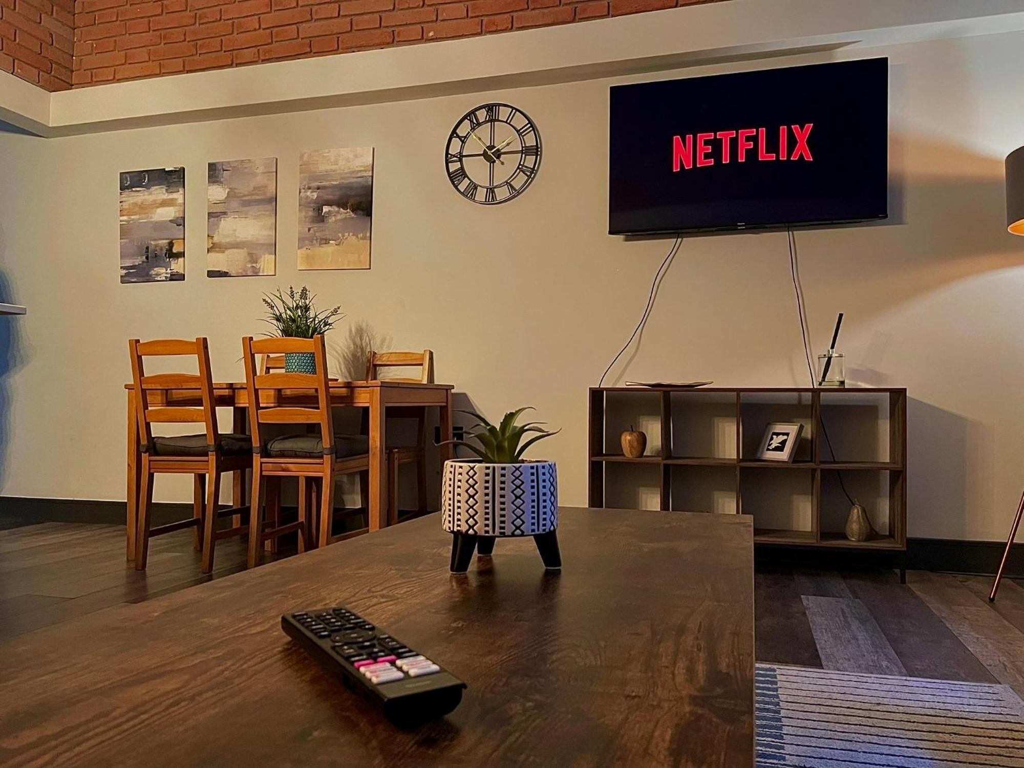 שפילד Artistic, Cozy, Stylish, Open Plan, City Centre 1Br מראה חיצוני תמונה